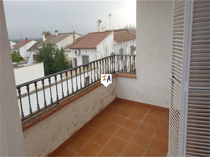 5 soveværelse Villa til salg i Illora med swimmingpool garage - € 280.000 (Ref: 8667843)