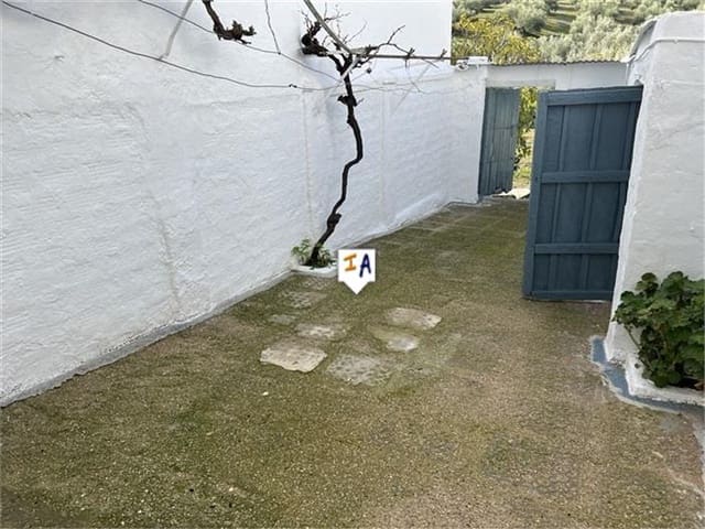 5 soverom Hus til salgs i Zambra, Rute med garasje - € 215 000 (Ref: 8667845)