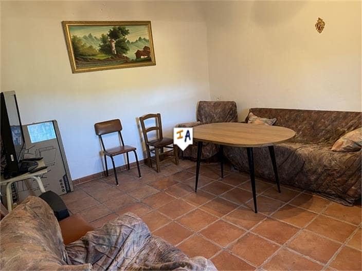 2 soveværelse Finca/Landehus til salg i Castillo de Locubin med swimmingpool - € 92.000 (Ref: 8675450)