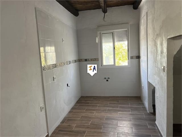 2 slaapkamer Finca/Landhuis te koop in Moclín met garage - € 182.000 (Ref: 8692358)