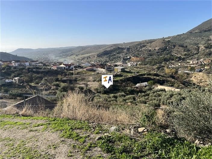 2 bedroom Finca/Country House for sale in Moclin with garage - € 182,000 (Ref: 8692358)