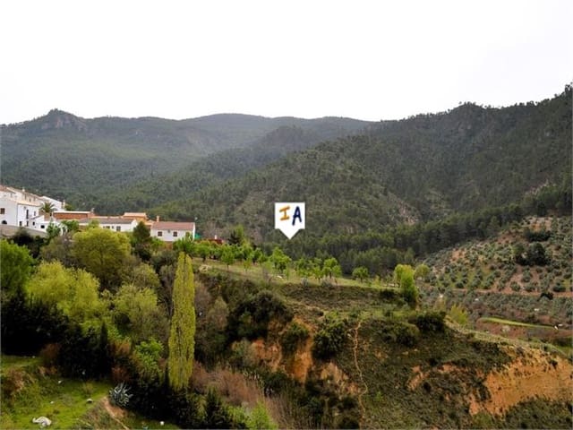 9 soverom Hus til salgs i Orcera - € 49 000 (Ref: 8713179)