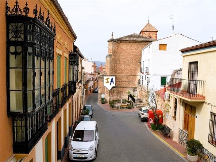 9 soveværelse Byhus til salg i Orcera - € 49.000 (Ref: 8713179)