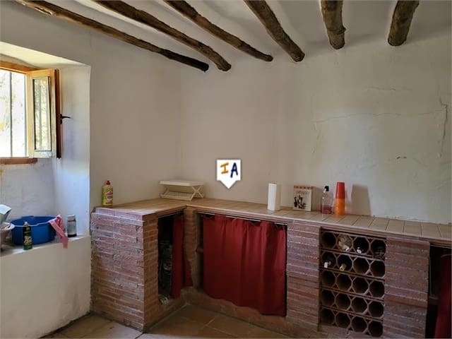 2 soveværelse Finca/Landehus til salg i Montefrío med garage - € 77.500 (Ref: 8729004)