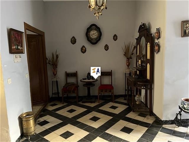 5 slaapkamer Huis te koop in Luque - € 120.000 (Ref: 8729007)