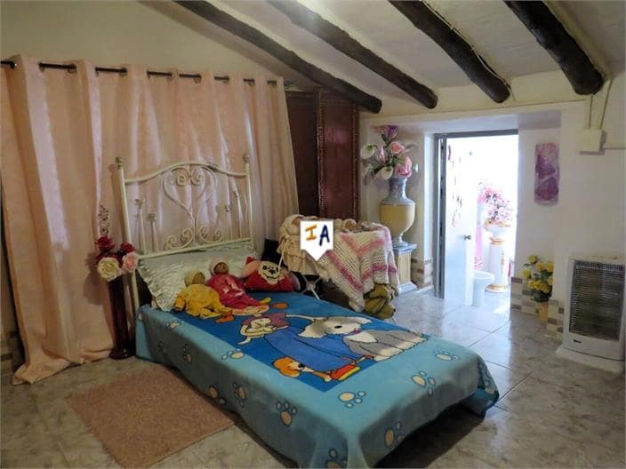 3 soveværelse Byhus til salg i Bobadilla de Alcaudete - € 55.000 (Ref: 8737111)