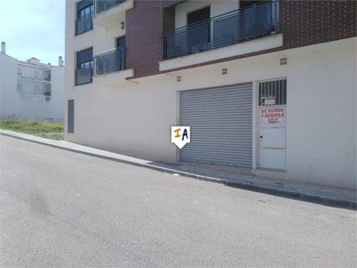 Erhverv til salg i Torredelcampo - € 190.000 (Ref: 8759492)
