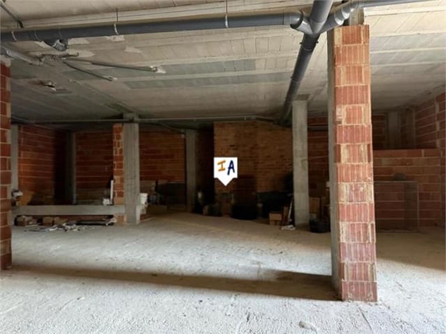 Commercial for sale in Torredelcampo - € 190,000 (Ref: 8759492)