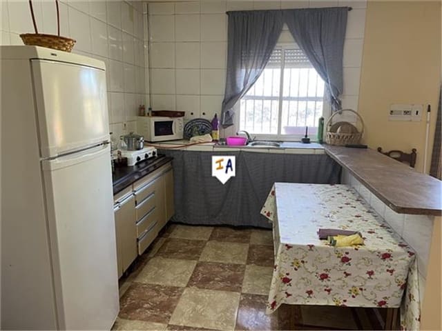 Finca/Landehus til salg i Alcalá la Real med swimmingpool garage - € 140.000 (Ref: 8763191)