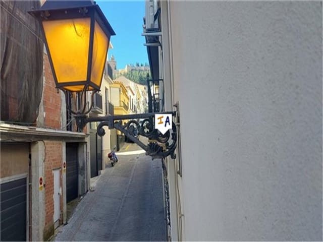 3 slaapkamer Huis te koop in Alcalá la Real - € 84.000 (Ref: 8769841)