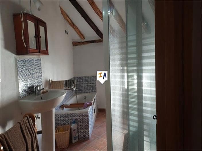 5 slaapkamer Huis te koop in Colomera - € 69.000 (Ref: 8791642)