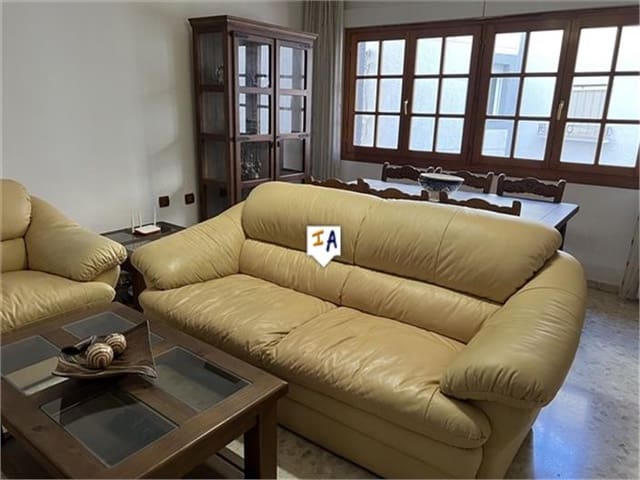 3 slaapkamer Appartement te koop in Loja - € 105.000 (Ref: 8797125)