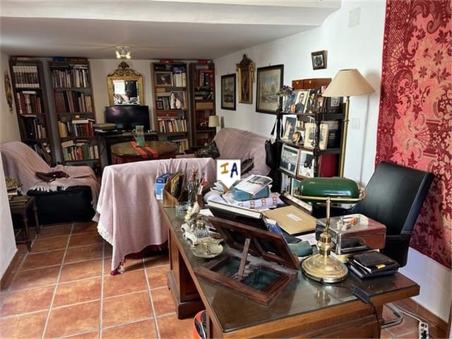 4 soveværelse Byhus til salg i Priego de Córdoba - € 150.000 (Ref: 8800564)