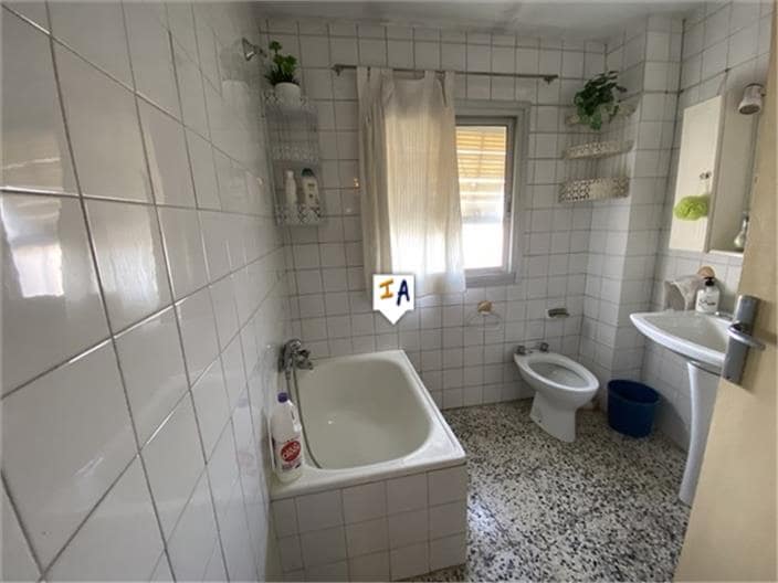 4 soveværelse Byhus til salg i Alcala la Real med garage - € 87.000 (Ref: 8800565)