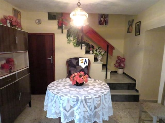 5 soverom Hus til salgs i Martos - € 42 000 (Ref: 8809209)