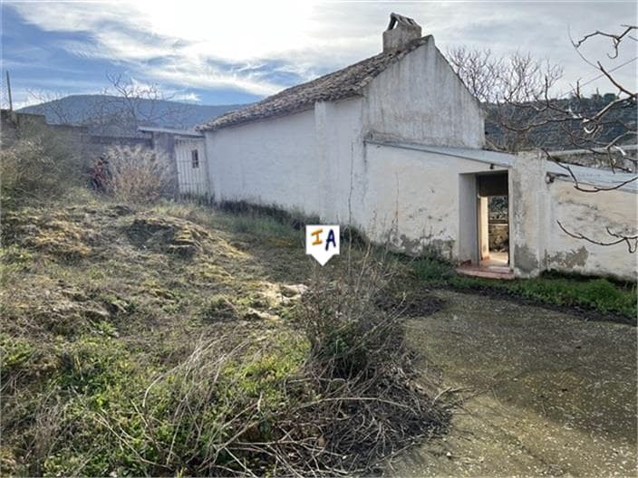 2 chambre Finca/Maison de Campagne à vendre à Algarinejo avec garage - 68 000 € (Ref: 8816909)
