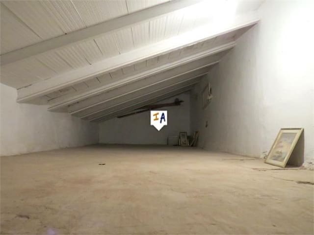 5 soverom Hus til salgs i Martos - € 59 000 (Ref: 8821587)