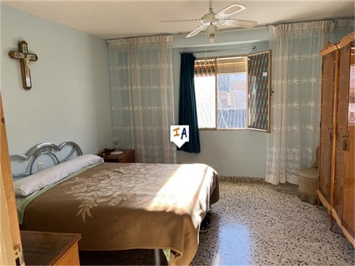 4 soverom Hus til salgs i Castillo de Locubin - € 87 000 (Ref: 8821588)