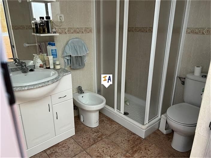 4 soverom Hus til salgs i Castillo de Locubin - € 87 000 (Ref: 8821588)