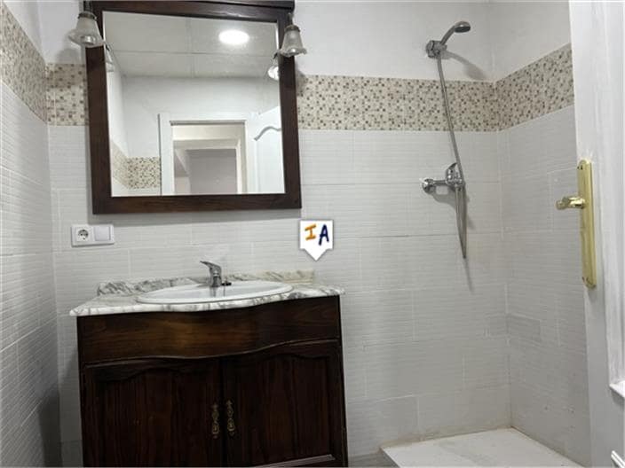 3 chambre Villa/Maison à vendre à Moclin avec garage - 95 000 € (Ref: 8854440)