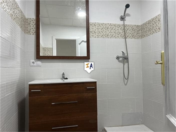 3 chambre Villa/Maison à vendre à Moclin avec garage - 95 000 € (Ref: 8854440)