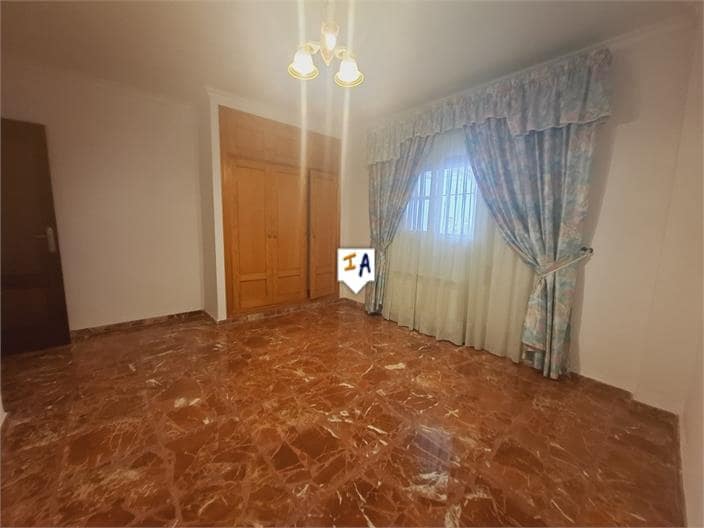 4 sovrum Villa till salu i Alcaucin med garage - 334 000 € (Ref: 8885659)