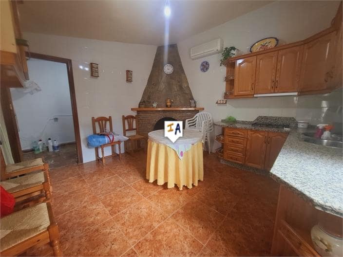 4 sovrum Villa till salu i Alcaucin med garage - 334 000 € (Ref: 8885659)