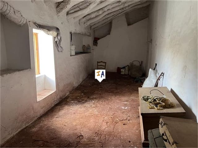 5 soverom Hus til salgs i Alcaudete med garasje - € 35 000 (Ref: 8904990)