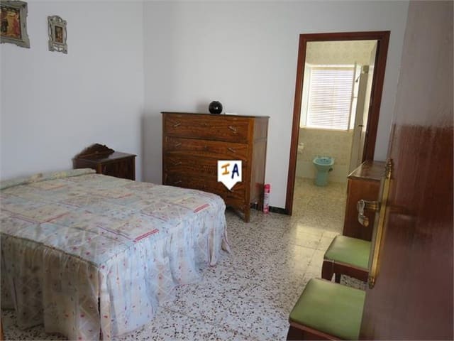 3 bedroom Apartment for sale in Alcaudete - € 80,000 (Ref: 8928433)