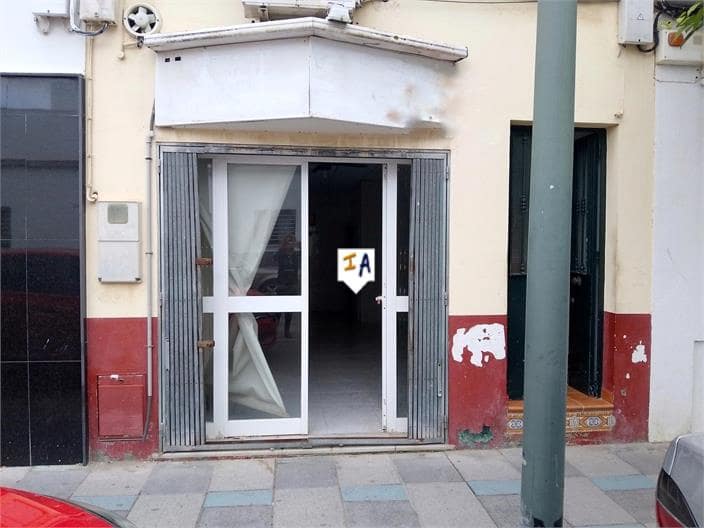 2 makuuhuone Kaupallinen myytävänä paikassa Barbate - 127 000 € (Ref: 8931848)