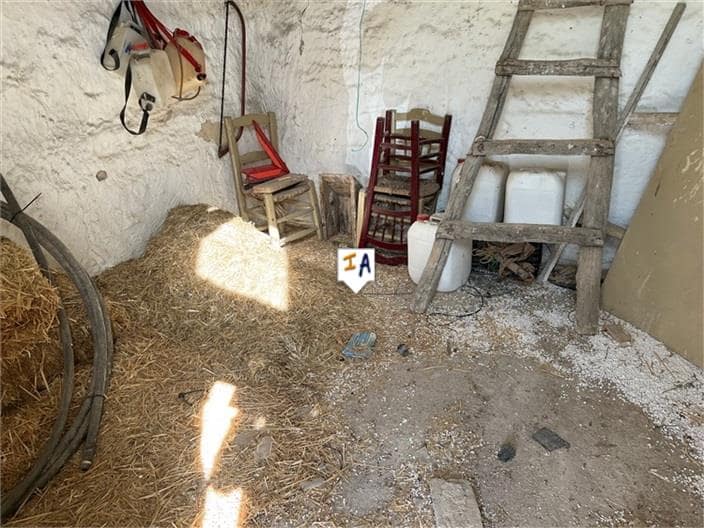 5 soveværelse Finca/Landehus til salg i Sabariego med garage - € 82.000 (Ref: 8934729)