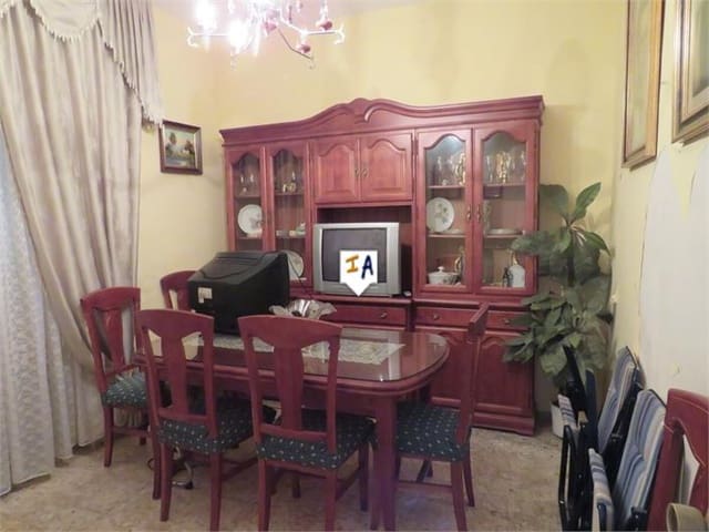 4 soverom Hus til salgs i Santiago de Calatrava med garasje - € 47 000 (Ref: 8941084)