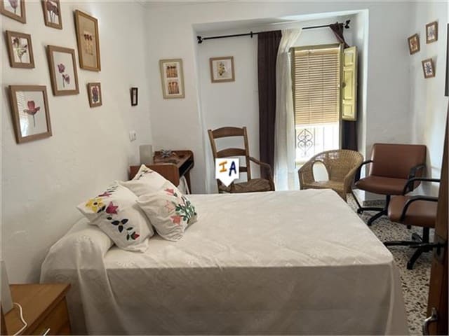 3 soveværelse Byhus til salg i Luque - € 51.000 (Ref: 8953977)