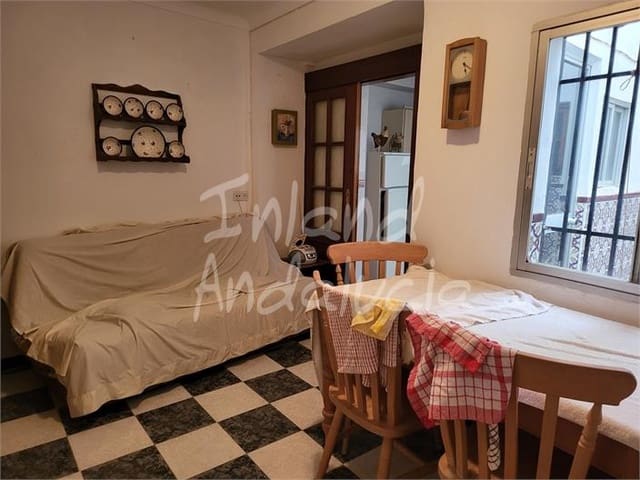 3 quarto Casa em Banda para venda em Cuevas de San Marcos - 55 000 € (Ref: 8977824)