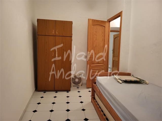 3 quarto Casa em Banda para venda em Cuevas de San Marcos - 55 000 € (Ref: 8977824)