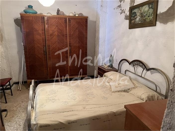 5 sypialnia Dom na sprzedaż w Priego de Cordoba z garażem - 58 000 € (Ref: 8980067)