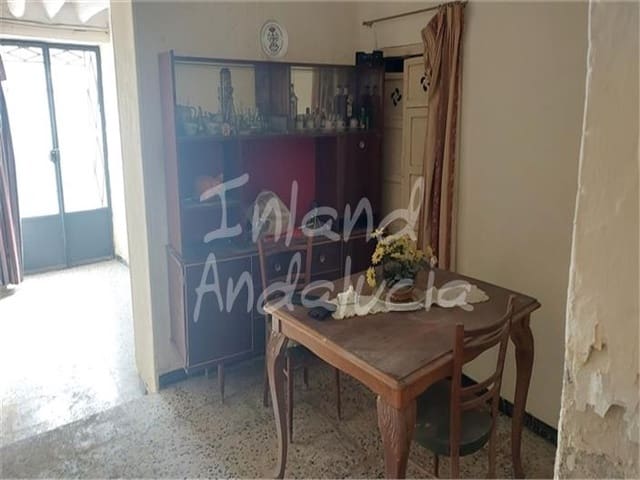 4 soveværelse Byhus til salg i Priego de Córdoba - € 49.000 (Ref: 8982004)