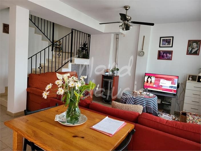 3 soveværelse Byhus til salg i Fuente de Piedra med swimmingpool garage - € 180.000 (Ref: 8987953)