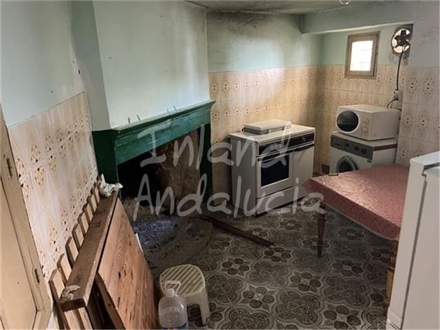 4 sovrum Hus till salu i Charilla, Alcalá la Real - 54 000 € (Ref: 8990356)