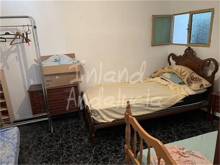 4 soveværelse Byhus til salg i Charilla - € 54.000 (Ref: 8990356)