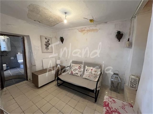 1 soverom Hus til salgs i La Rabita, Alcalá la Real med garasje - € 37 000 (Ref: 9009962)