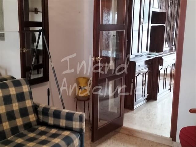 5 Zimmer Haus zu verkaufen in Estepa - 89.950 € (Ref: 9024019)