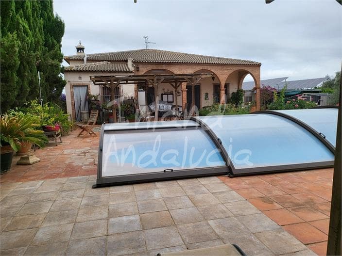 3 chambre Villa/Maison à vendre à Casariche avec piscine garage - 275 000 € (Ref: 9031242)
