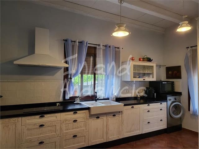 3 chambre Villa/Maison à vendre à Casariche avec piscine garage - 275 000 € (Ref: 9031242)