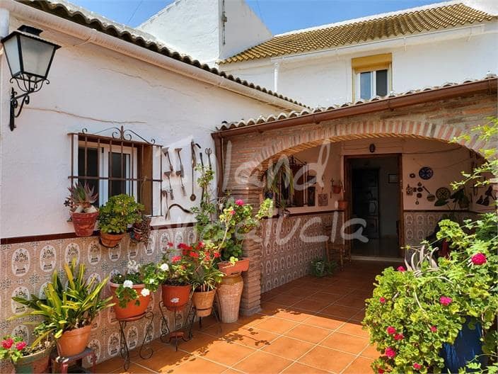 4 soveværelse Byhus til salg i Mollina - € 140.000 (Ref: 9034122)