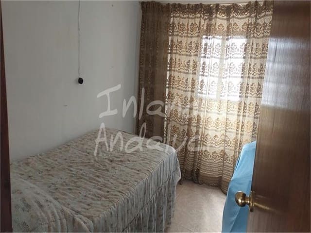 6 sypialnia Dom na sprzedaż w Priego de Córdoba - 89 000 € (Ref: 9050576)