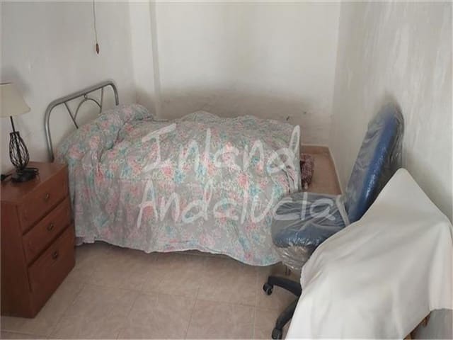 6 sypialnia Dom na sprzedaż w Priego de Córdoba - 89 000 € (Ref: 9050576)