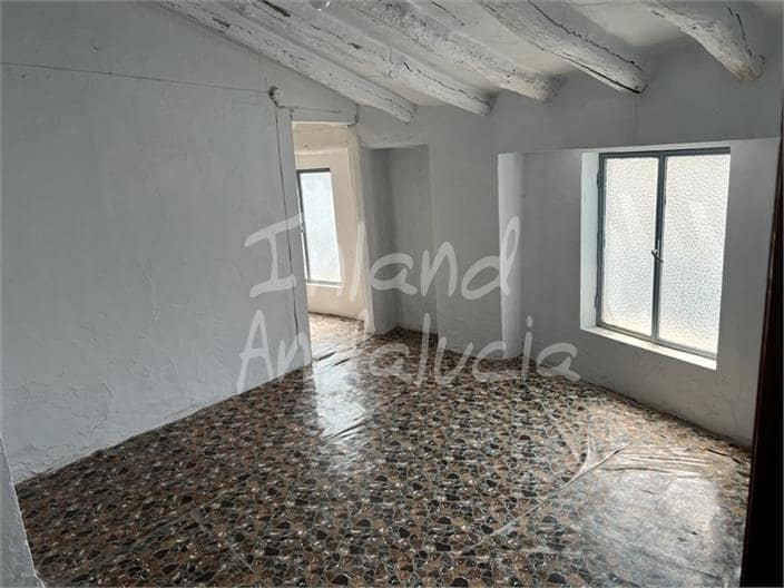 4 soveværelse Byhus til salg i Priego de Cordoba - € 48.000 (Ref: 9058747)