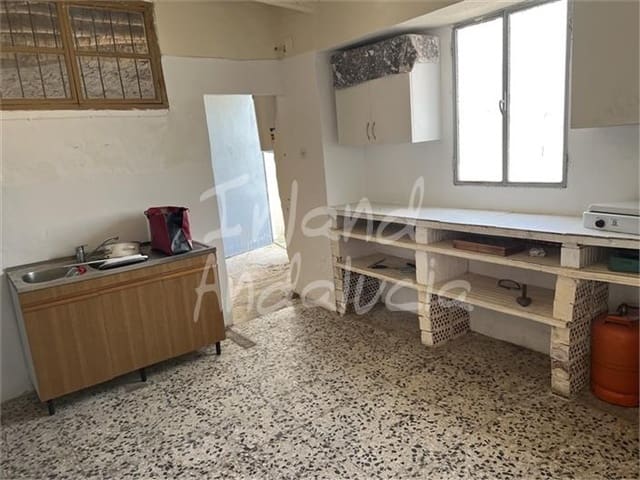 4 soveværelse Byhus til salg i Priego de Córdoba - € 48.000 (Ref: 9058747)