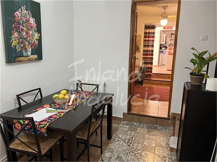 3 soveværelse Byhus til salg i Luque med garage - € 102.000 (Ref: 9068431)